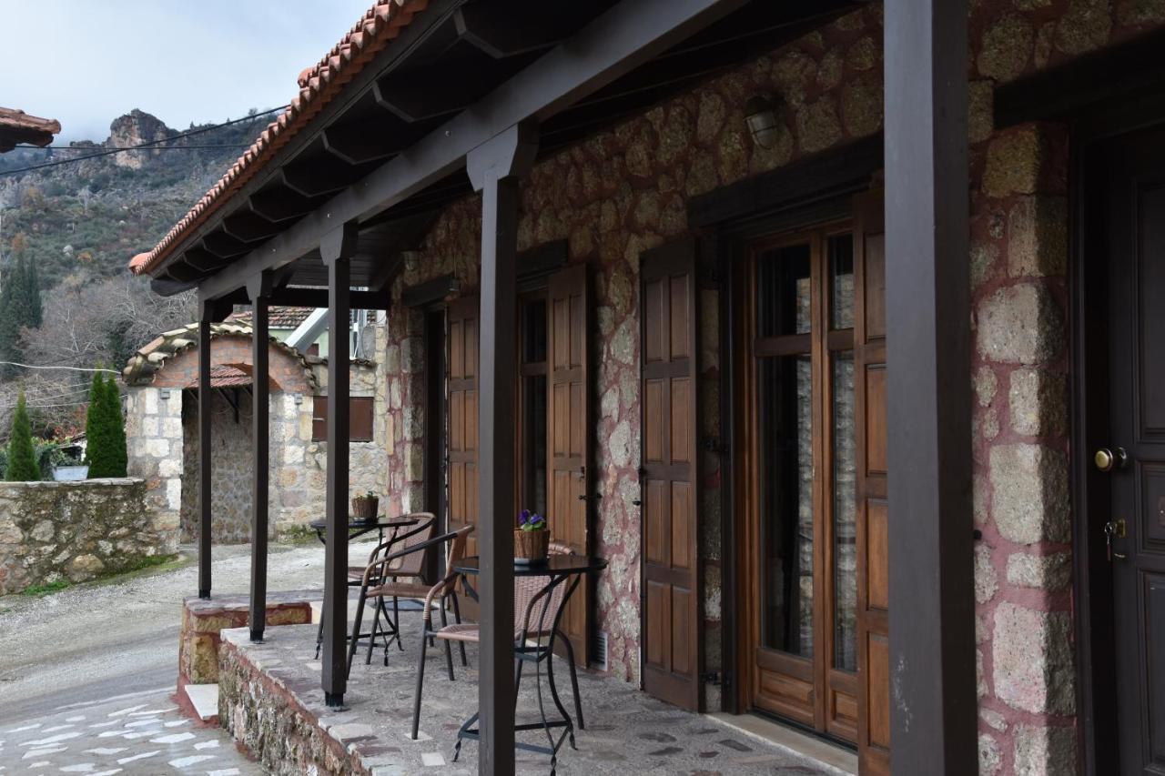 Paliokastro Guesthouse Kato Sinikia Trikalon ภายนอก รูปภาพ