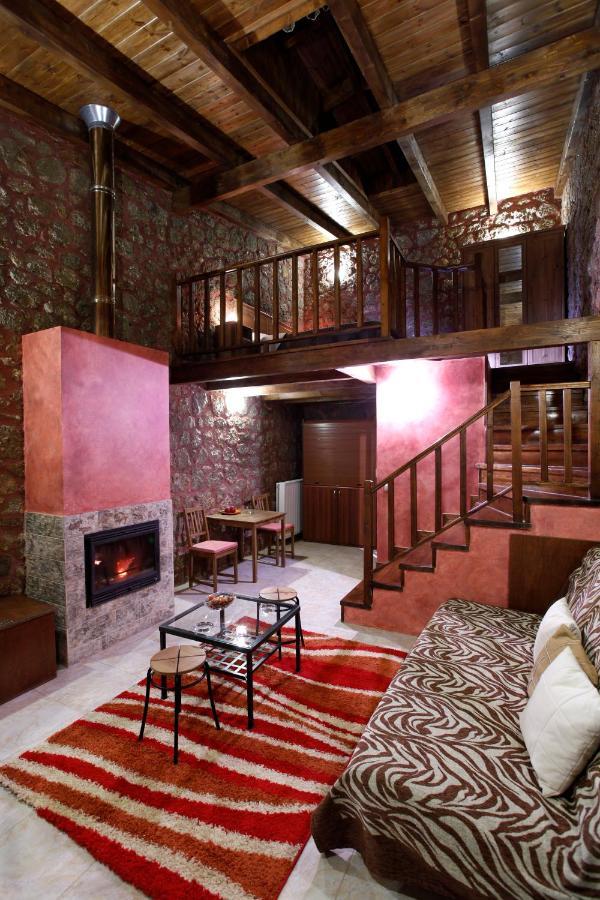 Paliokastro Guesthouse Kato Sinikia Trikalon ภายนอก รูปภาพ